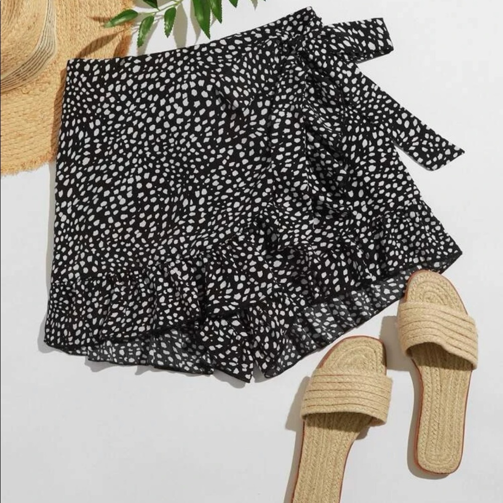 Dalmatian print skort